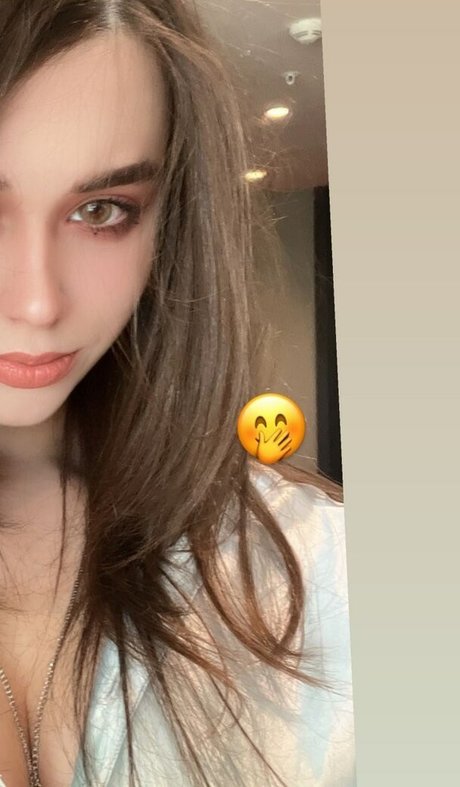 yuuechka model perfect gallery