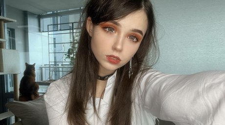 yuuechka hot model gallery