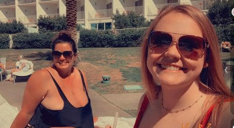 Jolene Mendez pretty star photo