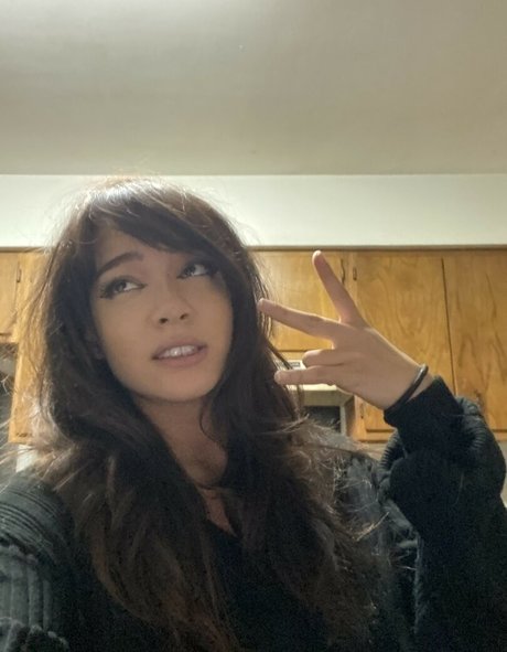 Cinnabrit star naked photo