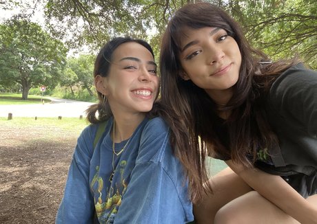 Cinnabrit pornstar perfect photo