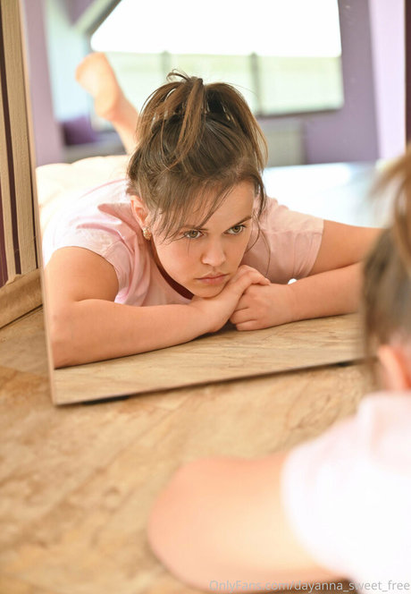 dayanna sweet m pornstar nice picture