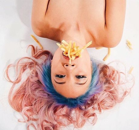 Charliedrizzle xxx pornstar picture