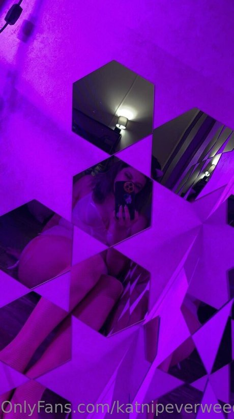 katnipeverweed adult actress pictures