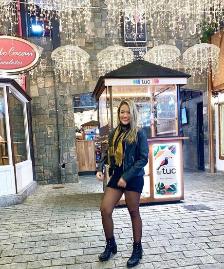 Veronica Vale Belem model naked photo