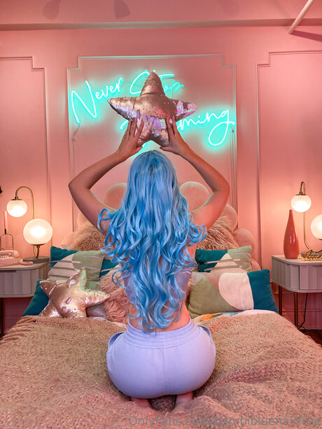 Bambibluehairfree star pictures