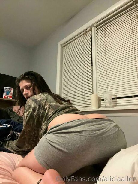 Aliciaallen actress photos