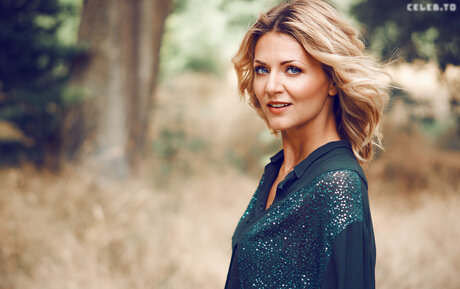 Ella Endlich pornstar nude archive