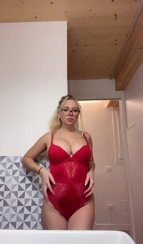 onlyfans creampie beautiful naked pic