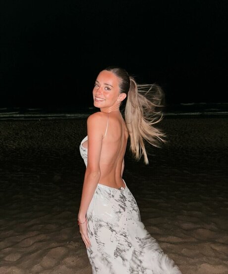 Felicitasgut nudes model photo