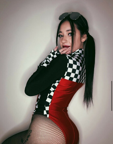 kenzie1651 star xxx galleries