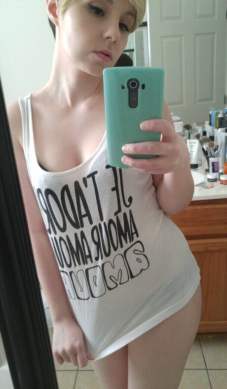 Lydia Sweets pornstar sex pics