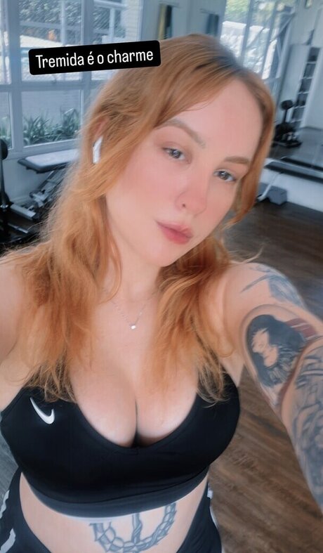 Leticia Motta free pornstar photo