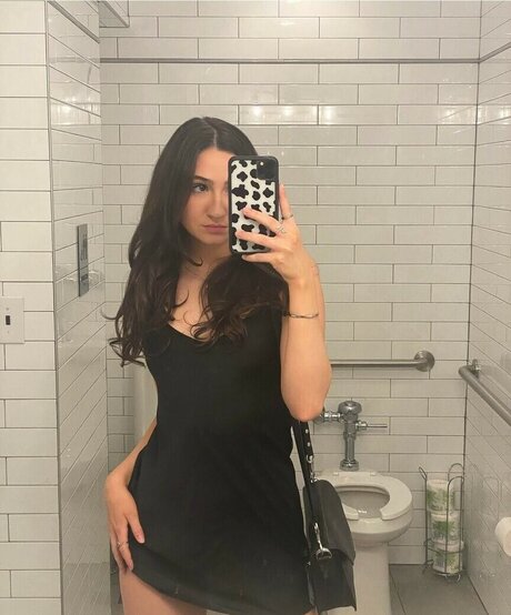 Christina Harris nude model photos