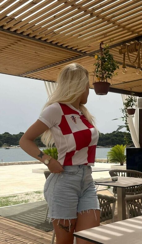 tranny onlyfans art porn image