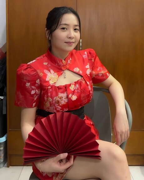 Tamirana NS sexy star pics