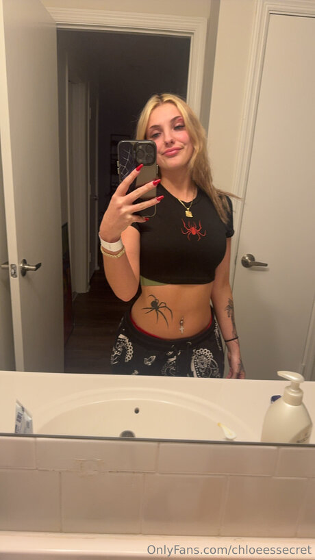 chloeessecret pornstar xxx pics