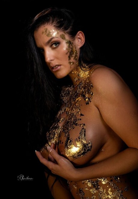 18 year old onlyfans adult image