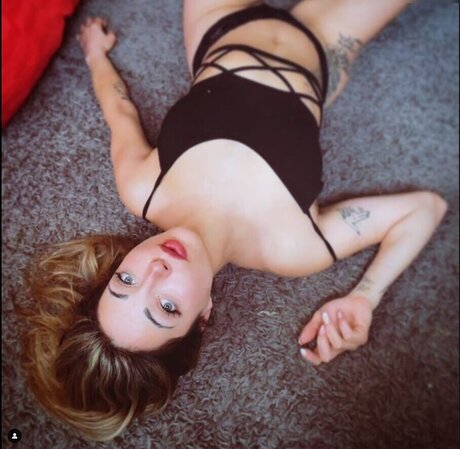 anavonplummer star perfect archive