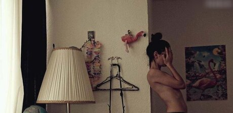 Joyce Ilg model hot img