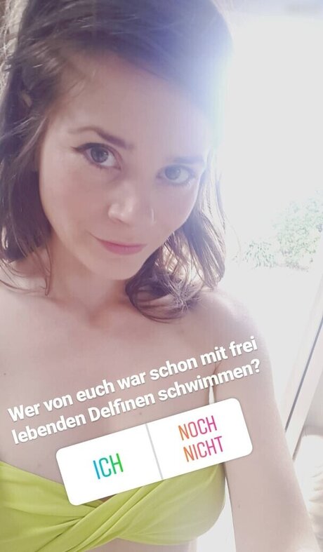 Joyce Ilg perfect star images