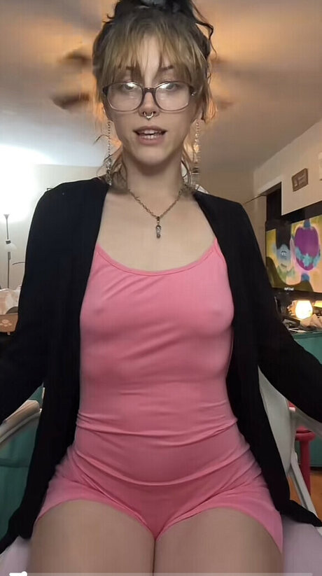 itsamekasadilla beautiful model picture