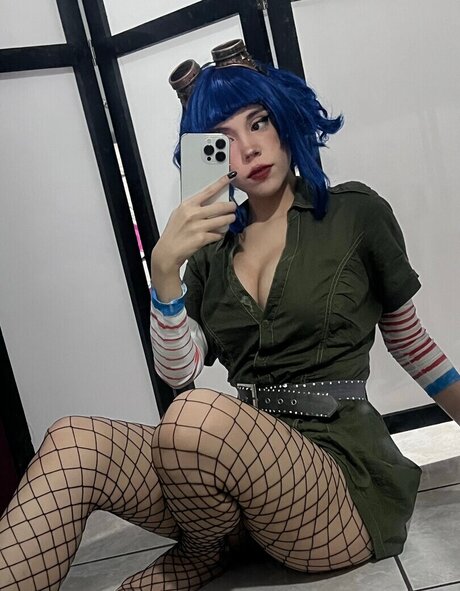 likeviolence_ hot star pics