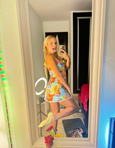 lickandysoles porn actress archive