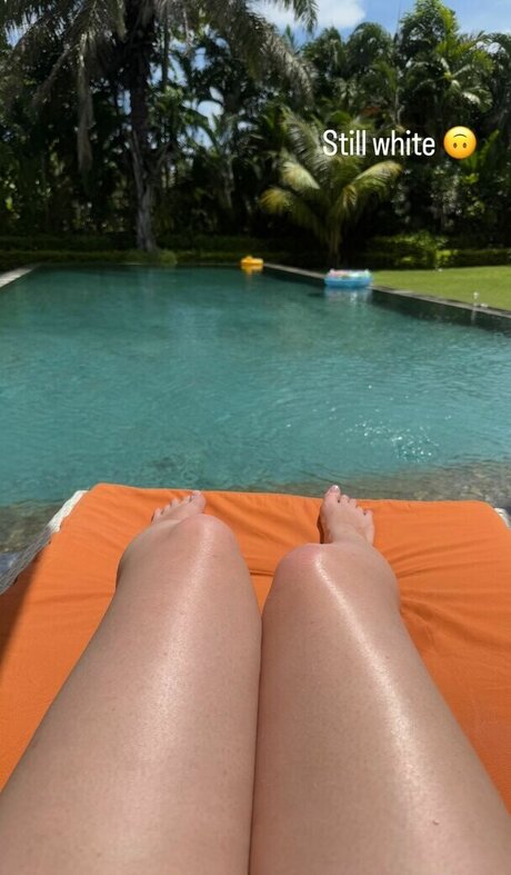 Eleanorsaur actress img