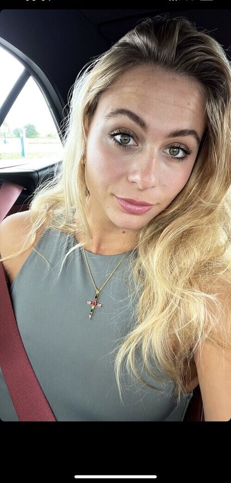 redhead skinny onlyfans free naked picture