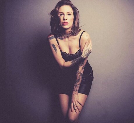 Liza Waschke hot pornstar gallery