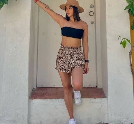 Alannaa_ model perfect pics