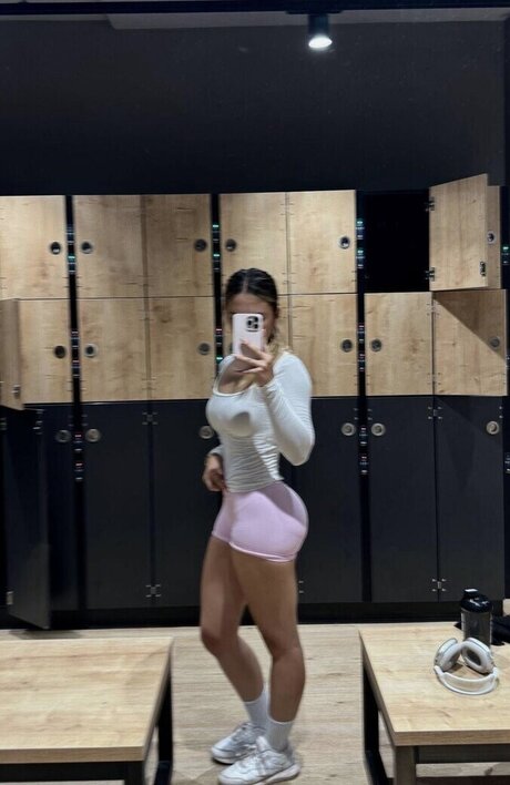 cocobasics sexy actress pictures