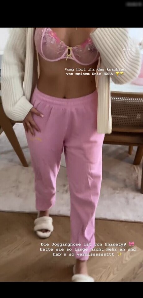 Adorable Caro pretty pornstar photos