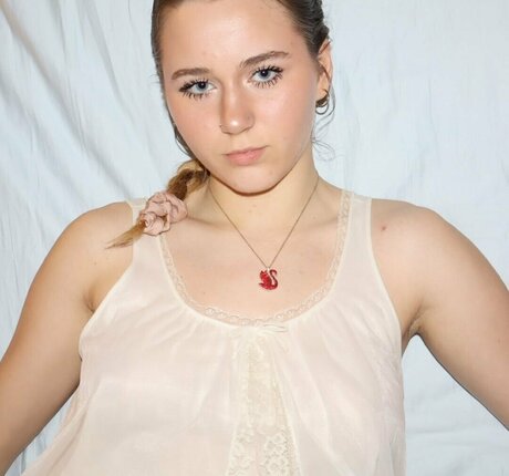 paulinajaded star sexy pictures