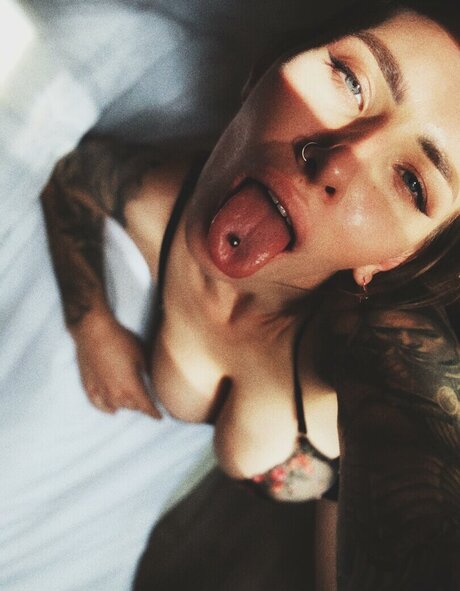 Shai__hulud star pornographic photos