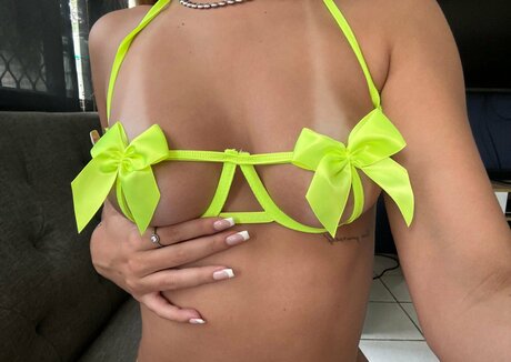 Unforgettable Blondie exclusive star gallery