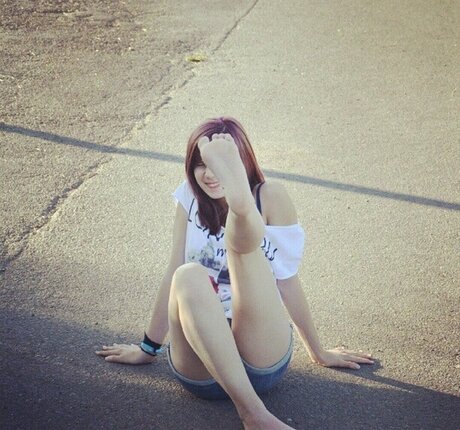 Esther Kerkhoff sexy pornstar galleries