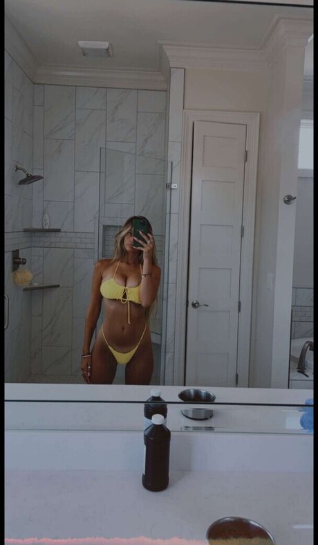 Madeline Hope hadelinemope high quality star picture