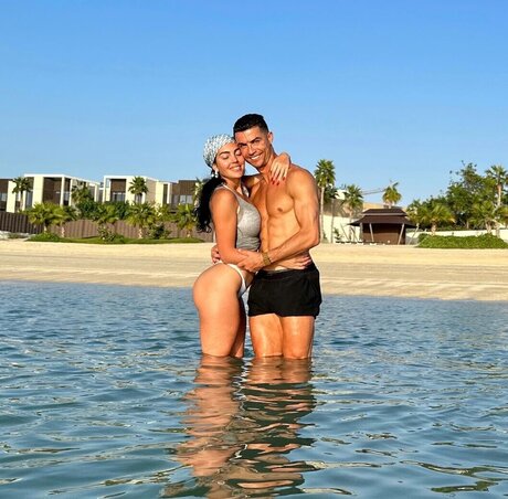 Georgina Rodriguez Hern ndez exclusive star photo