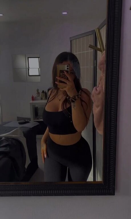 selinkitmir perfect model photo