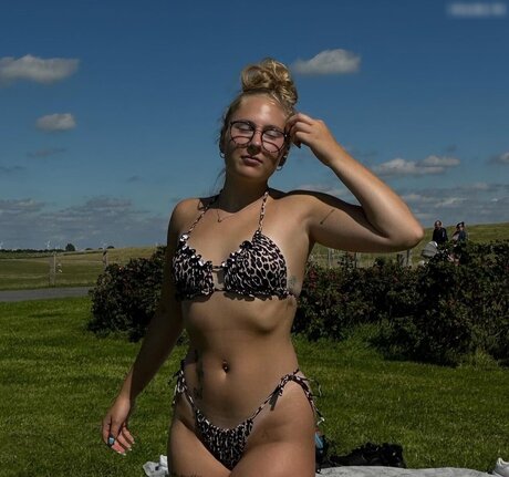 Emma Louisa sex star pics