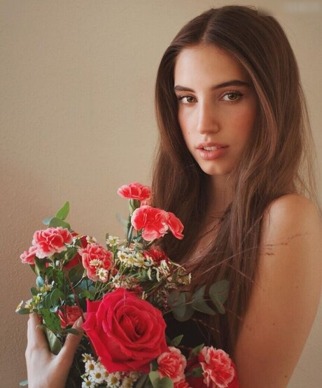 thick mature onlyfans top archive