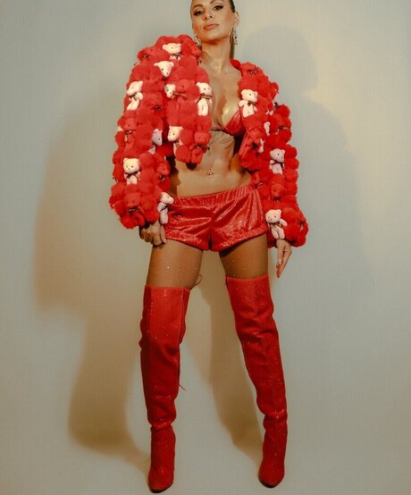 Alinne Rosa sexy actress picture