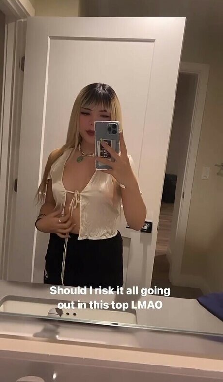 eggtardy art model pics