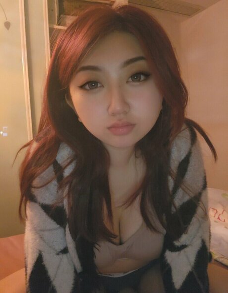 Drowsypotion Uwasaoink model free photo