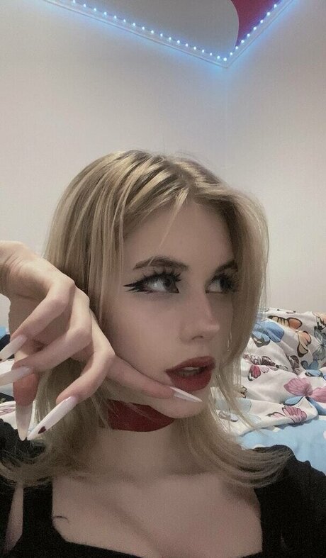 shemale handjob onlyfans pornos pic