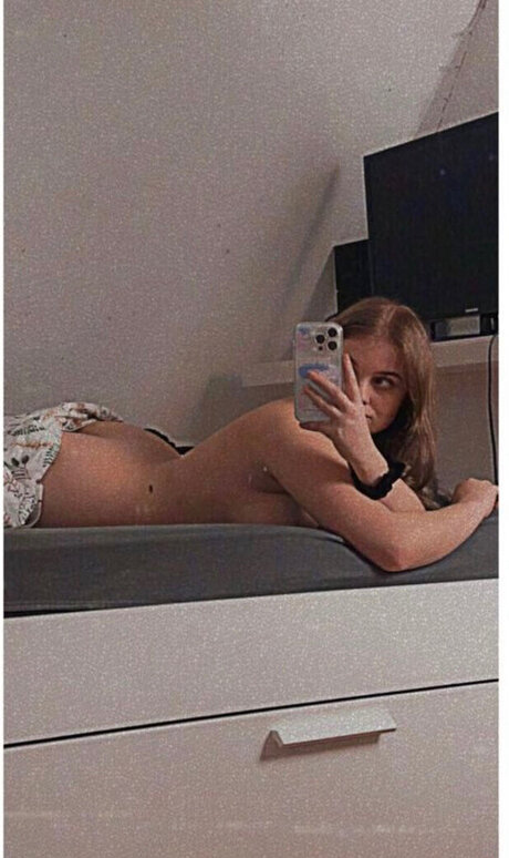 Milena Sing pornstar nude pic