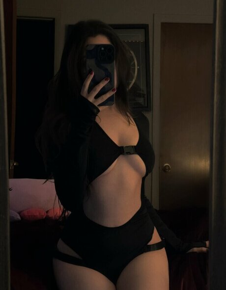 ratedreign sexy actress picture