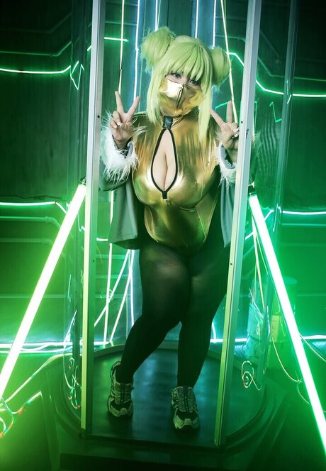 kreyz1e erotic pornstar pic